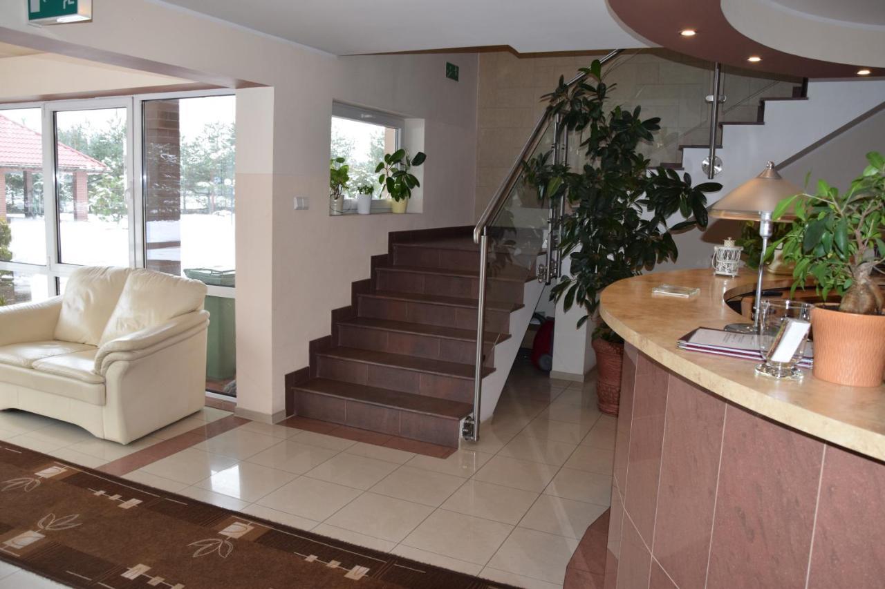 Inter-Bar-Motel Nowe Marzy エクステリア 写真