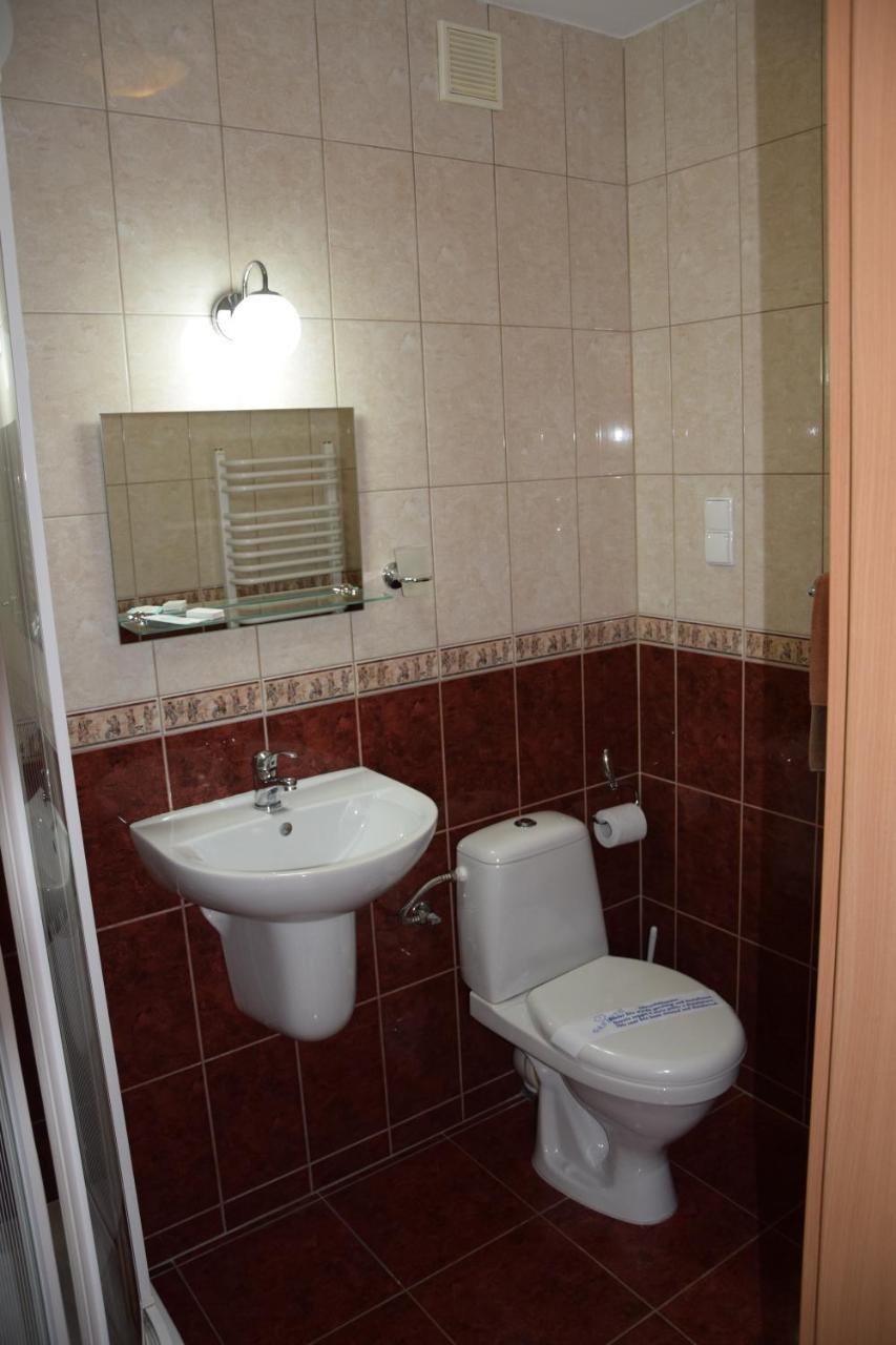 Inter-Bar-Motel Nowe Marzy エクステリア 写真
